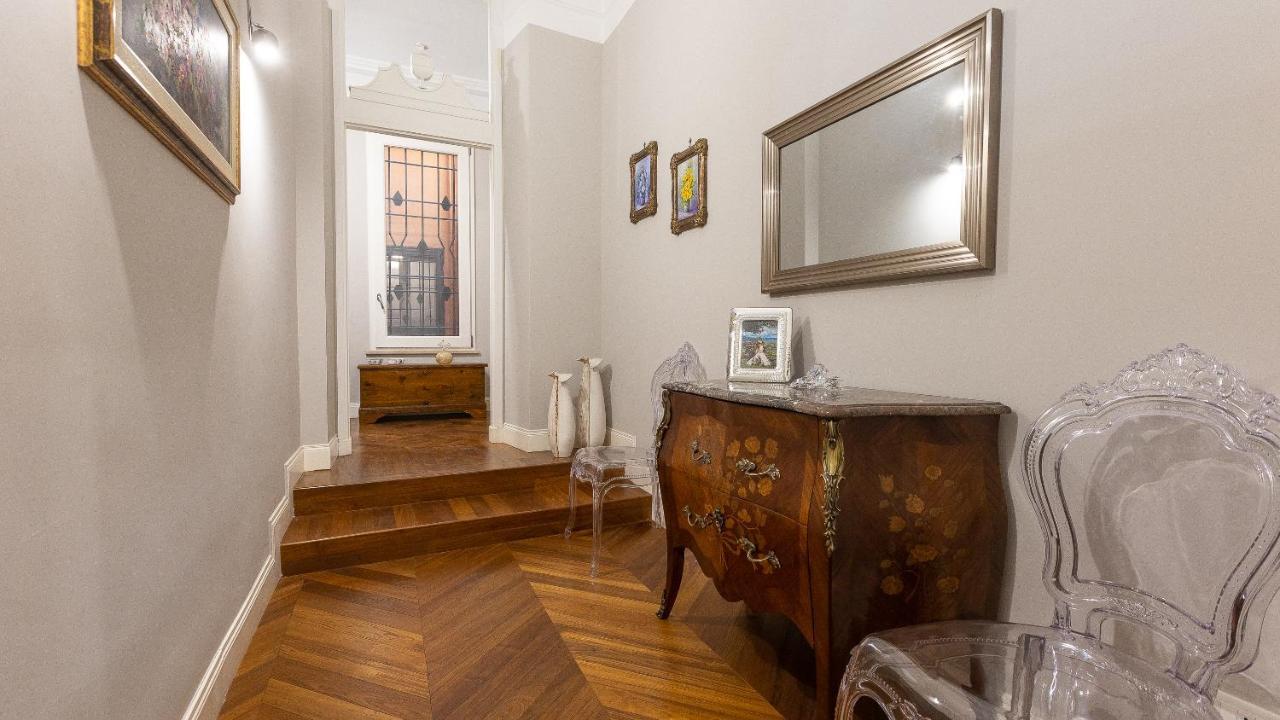Gregoriana Luxury Rental In Rome Exterior photo